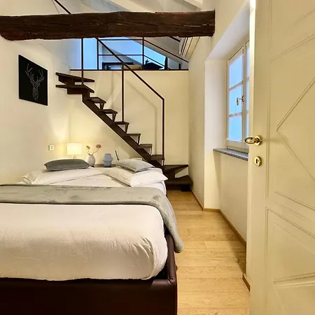 Comecasa Ampio Bilocale In Piazza San Secondo Apartment *