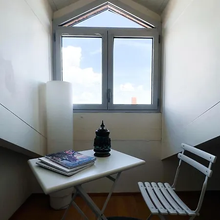 Comecasa Ampio Bilocale In Piazza San Secondo Apartment *