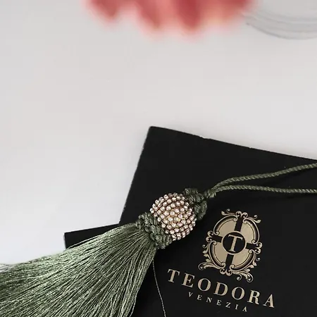 Comecasa Ampio Bilocale In Piazza San Secondo Apartment