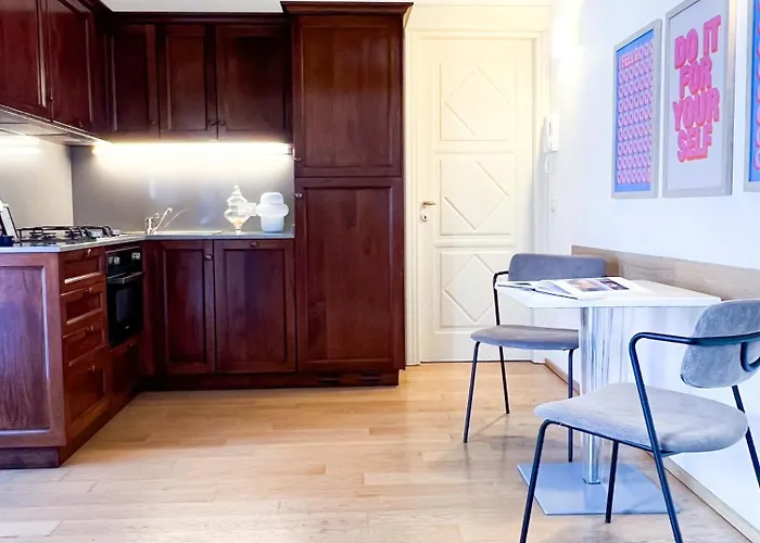 Comecasa Ampio Bilocale In Piazza San Secondo * Asti